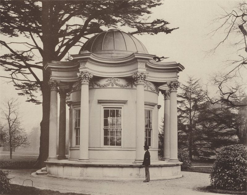 Aeoluksen temppeli, Kew Gardens tekijältä Charles Latham