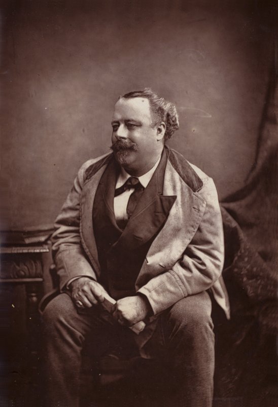 Aynsley Cook tekijältä English Photographer