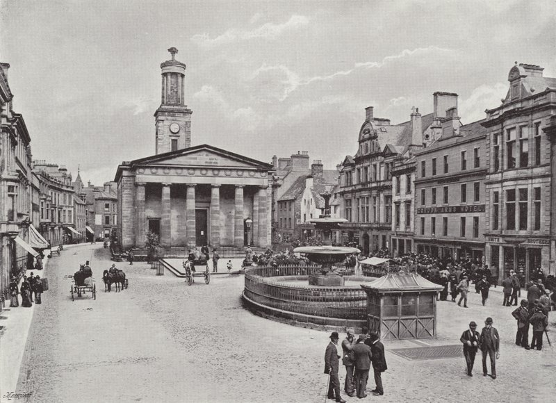 Elgin, High Street tekijältä English Photographer