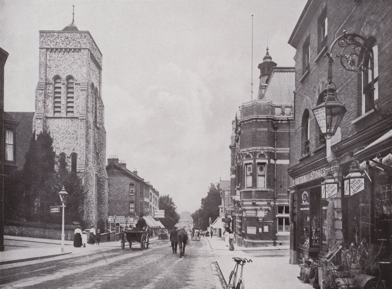 High Street, Sutton tekijältä English Photographer