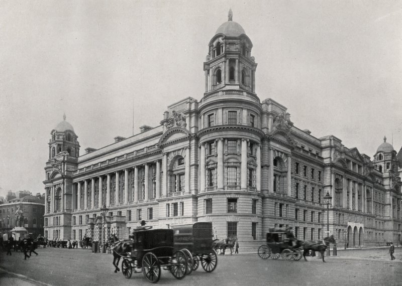 Lontoo: War Office, Whitehall (m/w kuva) tekijältä English Photographer