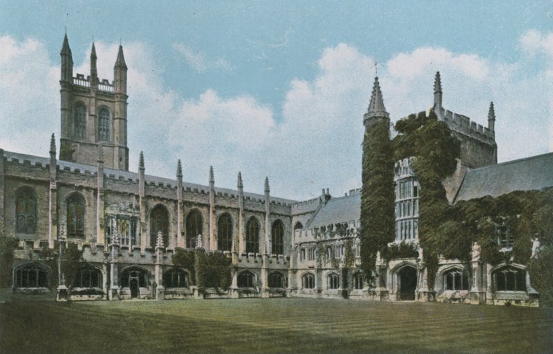 Magdalen Cloisters and Founders Tower tekijältä English Photographer