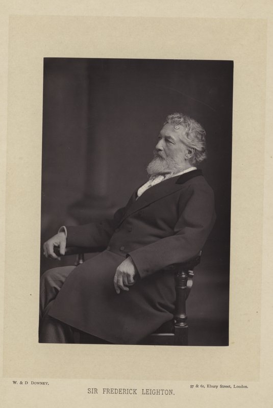 Sir Frederick Leighton tekijältä English Photographer