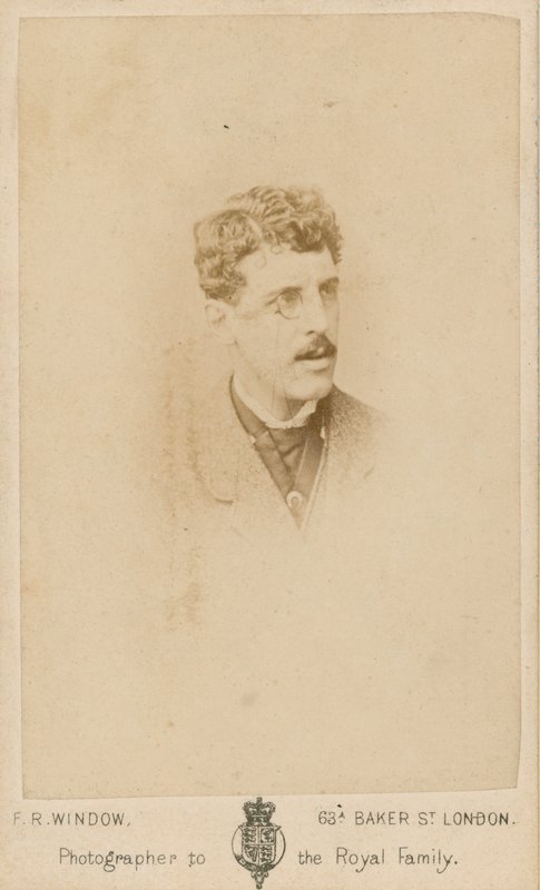 Sir Squire Bancroft tekijältä English Photographer