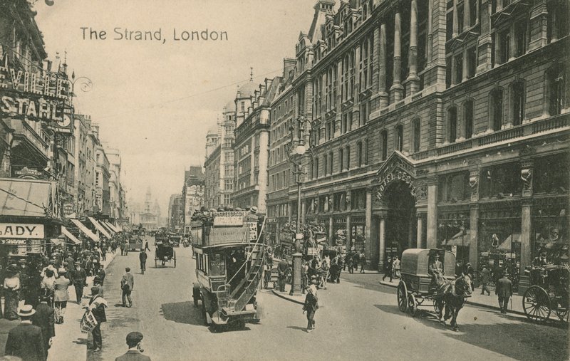 The Strand, Lontoo tekijältä English Photographer