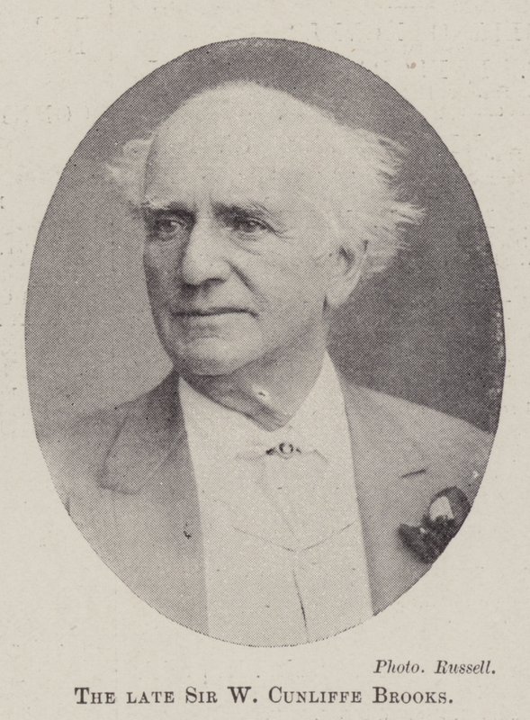 Edesmennyt Sir W Cunliffe Brooks tekijältä English Photographer