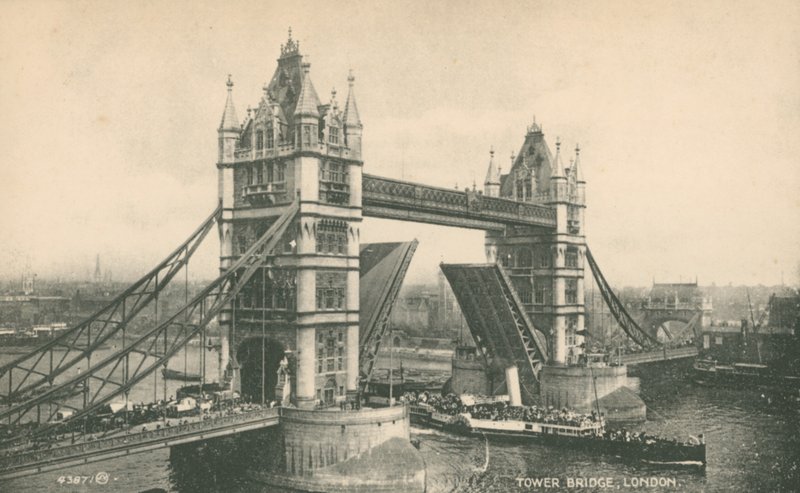 Tower Bridge, Lontoo tekijältä English Photographer