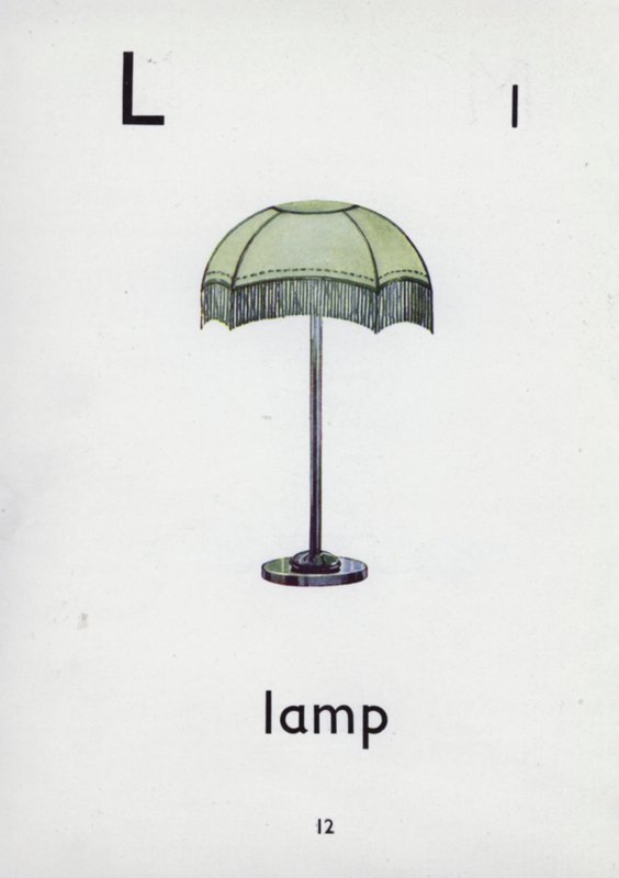 L-kirjain, lamppu (väri litho) tekijältä English School