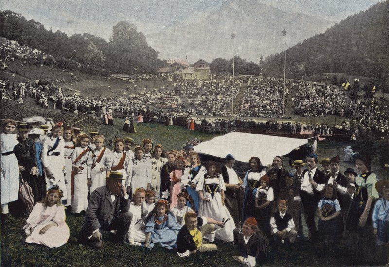 Interlaken, Fete Alpine tekijältä European Photographer
