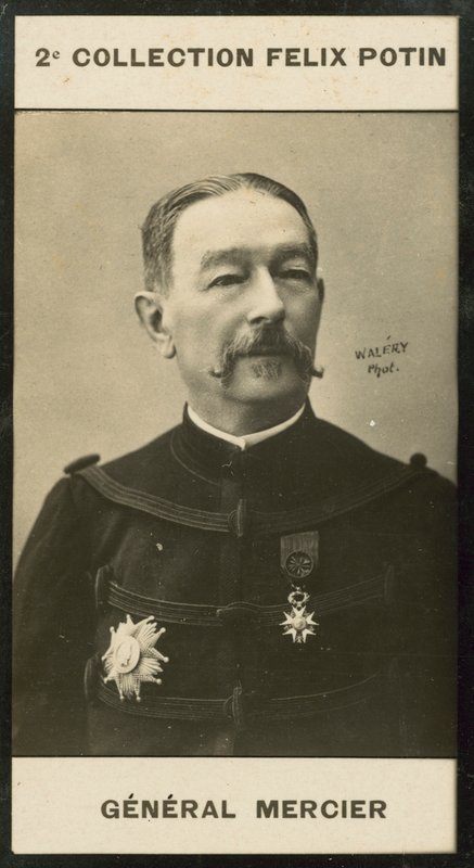 Kenraali Auguste Mercier tekijältä European Photographer