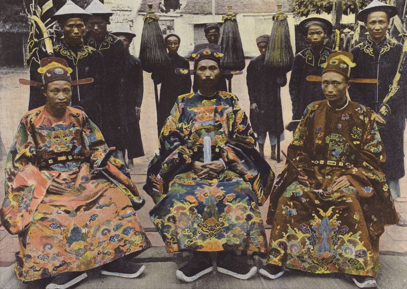 Suuret mandariinit, Quan Bo, Tong-Doc-Cao, Quanan tekijältä European Photographer