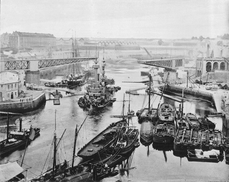 Brest - Kääntyvä silta (m/w kuva) tekijältä French Photographer