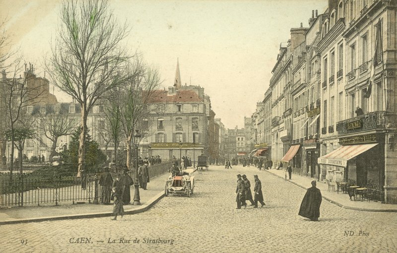 Rue de Strasbourg, Caen (värikuva) tekijältä French Photographer