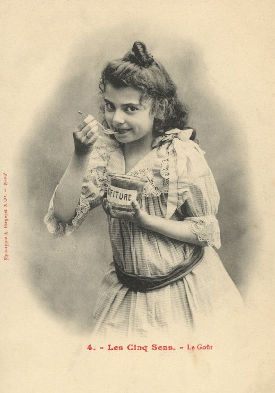 Viisi aistia, maku tekijältä French Photographer