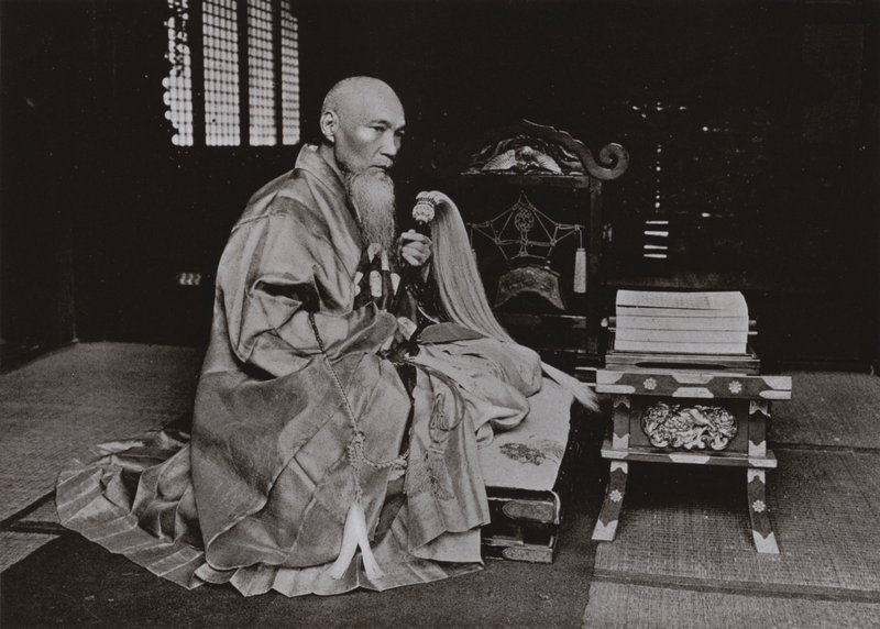 Buddhalainen apotti (m/w kuva) tekijältä Herbert Ponting