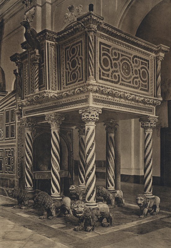 Napoli: Ravello, Duomo, Saarnatuoli (valkoinen kuva) tekijältä Italian Photographer