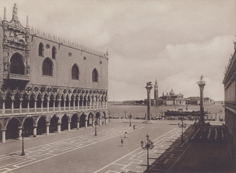Piazzetta (m/w kuva) tekijältä Italian Photographer