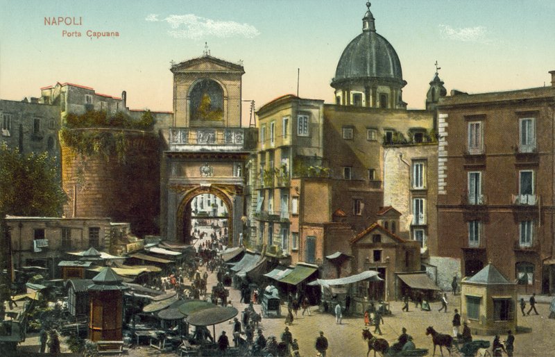Porta Capuana, Napoli tekijältä Italian Photographer