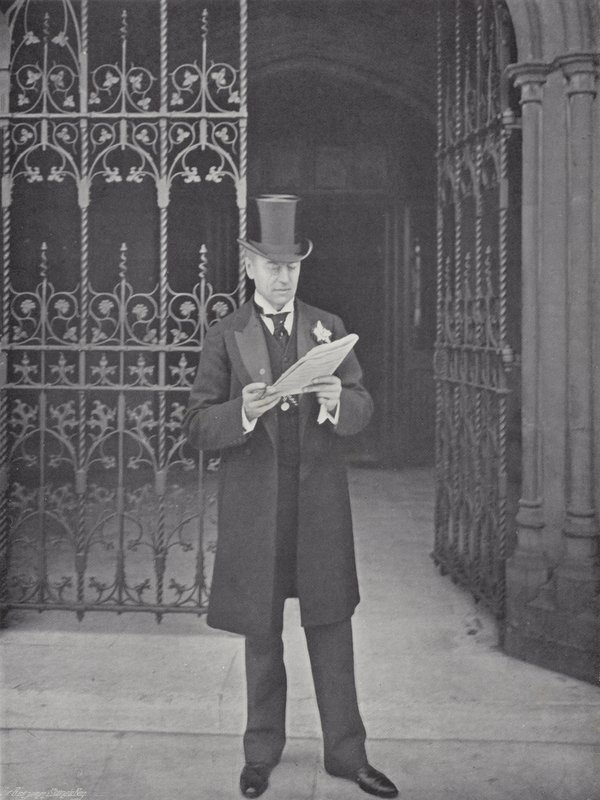 Oikea Hon. Joseph Chamberlain tekijältä J. Benjamin Stone