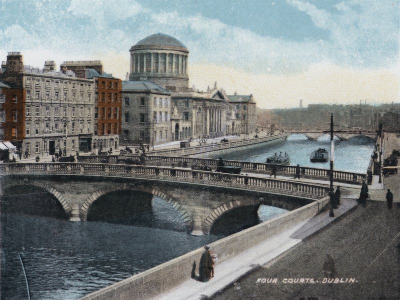Four Courts, Dublin (värikuva) tekijältä Photographer Irish
