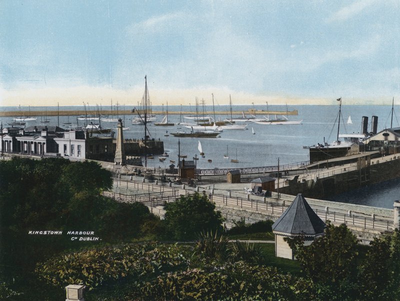 Kingstown Harbour, Co Dublin (värikuva) tekijältä Photographer Irish