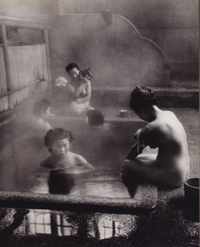 Julkinen kylpylä (m/w kuva) tekijältä Photographer Japanese