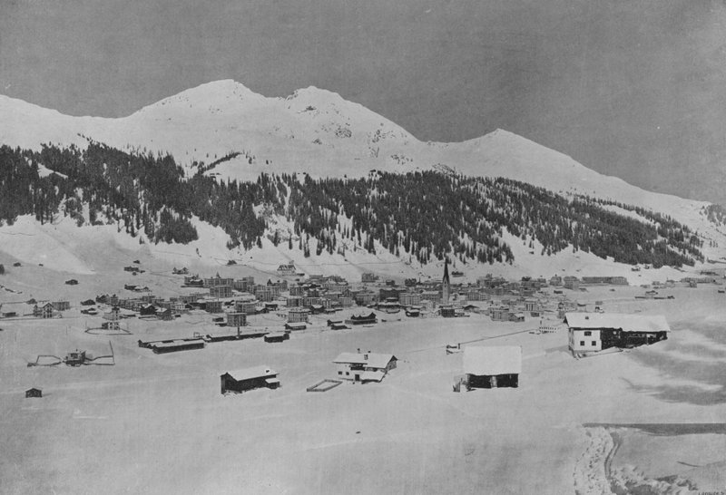 Davos-Platz ja Strelahorn (m/w kuva) tekijältä Swiss Photographer